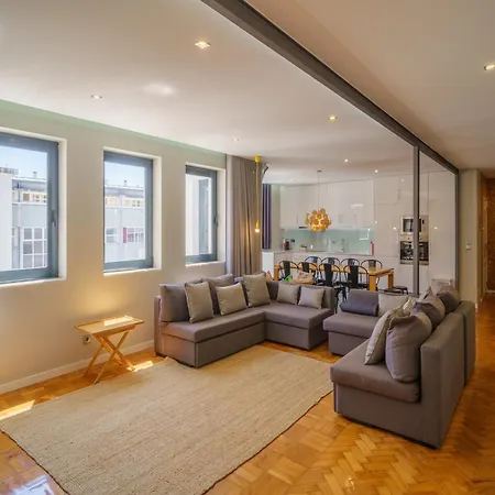 Apartment Elegant For 12 Guests In *